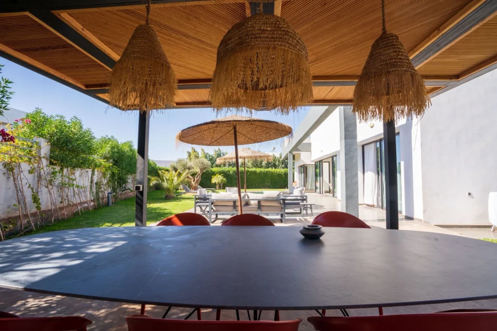 Location villa Marrakech avec piscine privée : pourquoi ce type d'hébergement séduit de plus en plus les voyageurs 2 WhatsApp Image 2026 06 26 at 12.31.27 2
